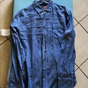 Men’s long sleeve shirt